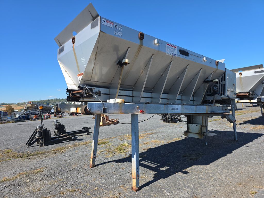 2013 Henderson FSHVA14ENG Spreader photo