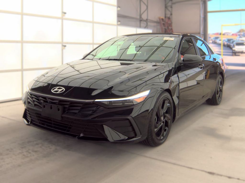 2026 Hyundai Elantra SEL Sport photo