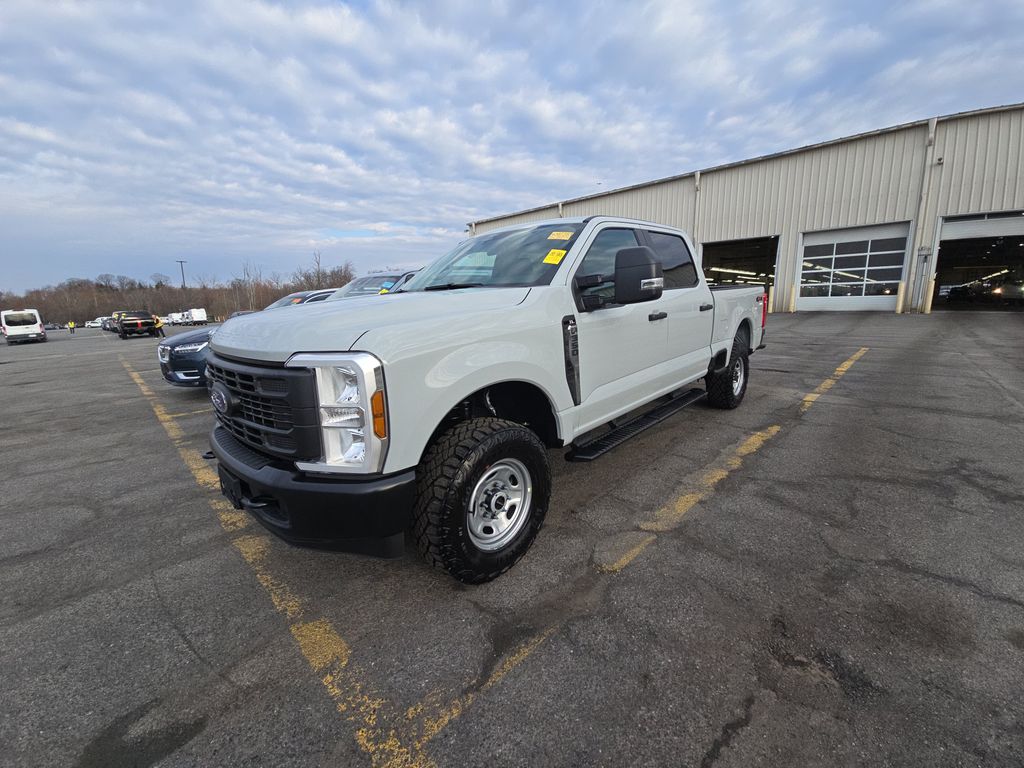 2026 Ford 350 SRW XL photo