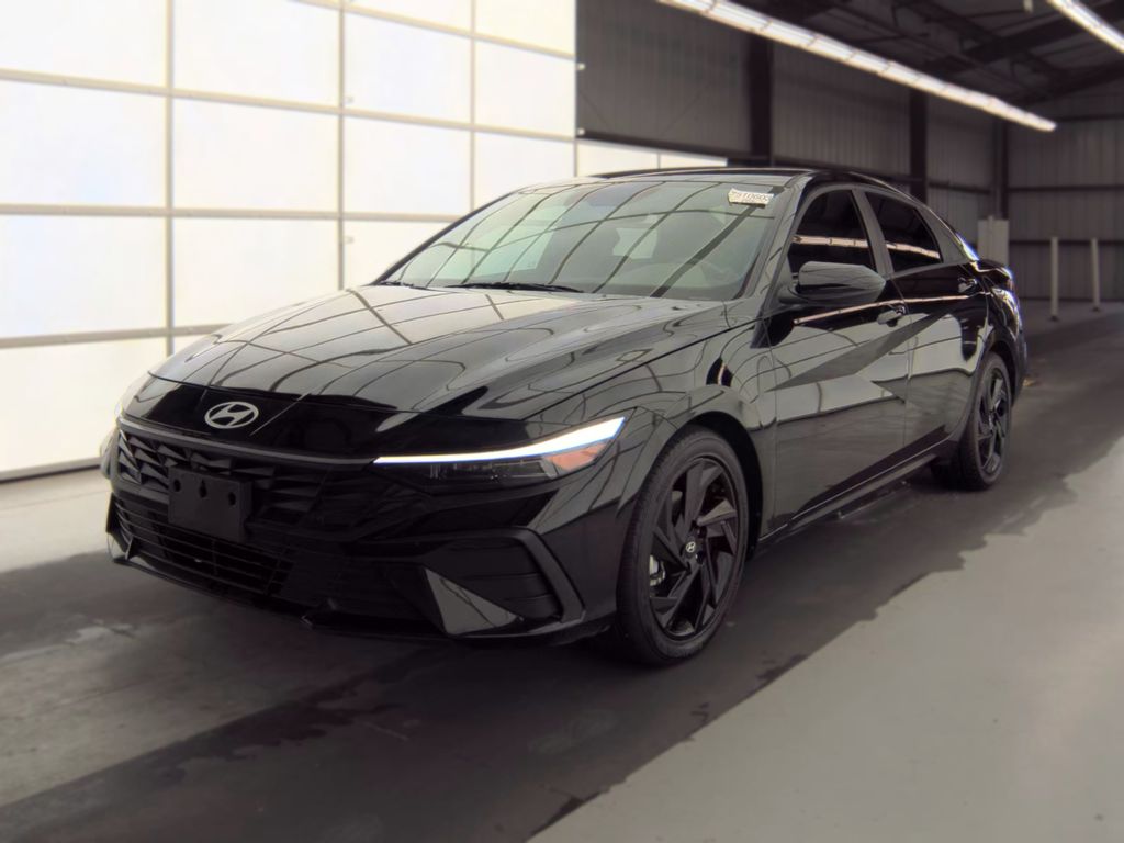 2026 Hyundai Elantra SEL Sport photo