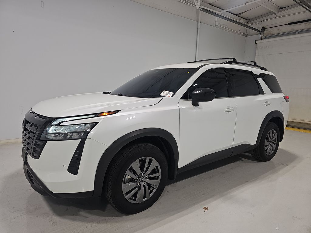 2026 Nissan Pathfind SV photo