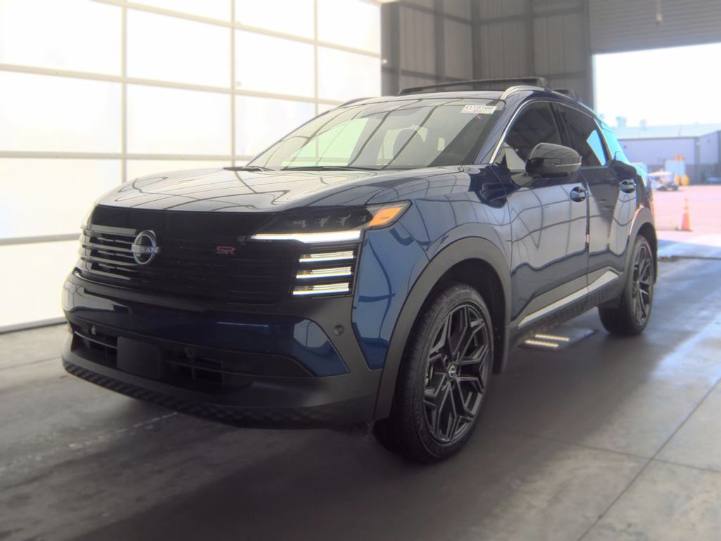 2026 Nissan Kicks SR photo
