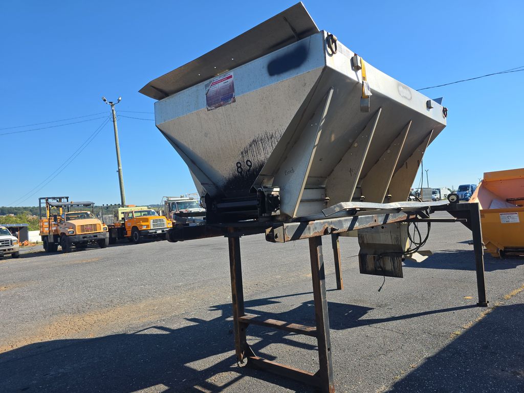 2005 Henderson FSH10VA05HYD Spreader photo