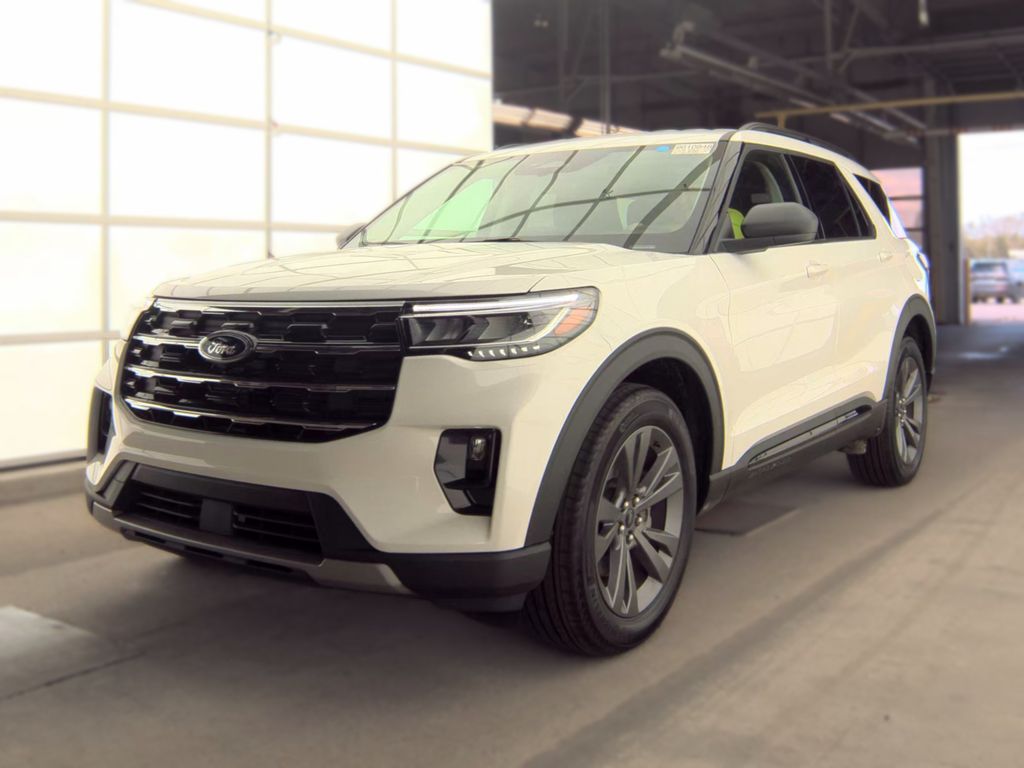 2026 Ford Explorer Active photo