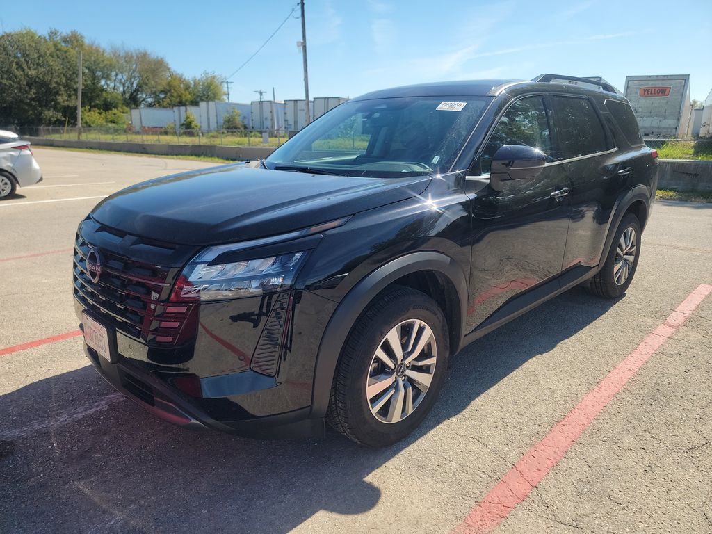 2026 Nissan Pathfind SL photo