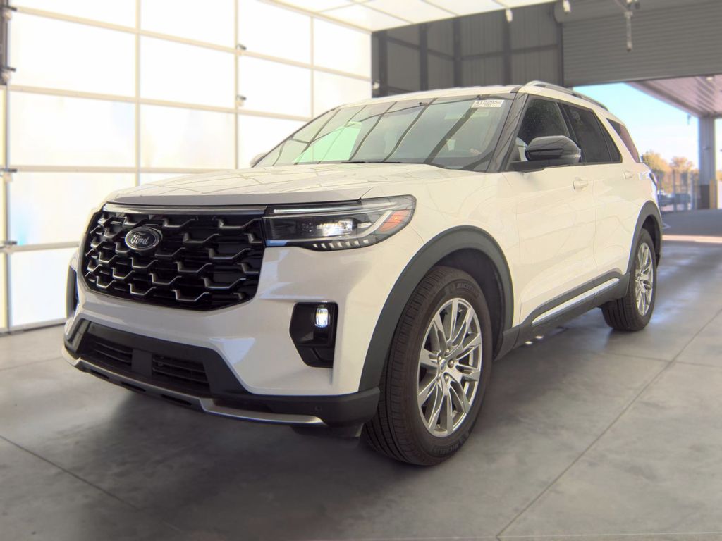 2026 Ford Explorer Platinum photo
