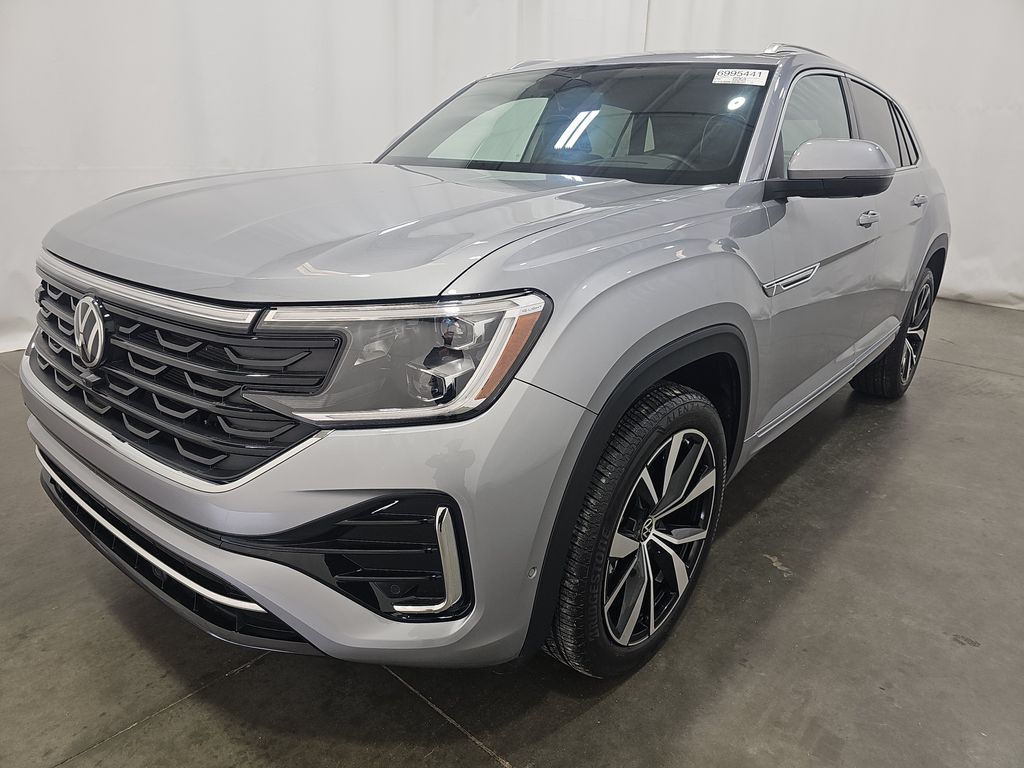 2026 Volkswagen Atlas Cross SEL PRM RL photo