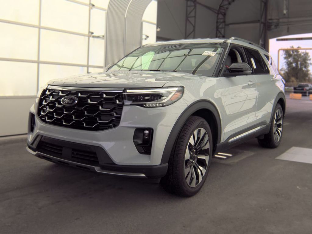 2026 Ford Explorer Platinum photo