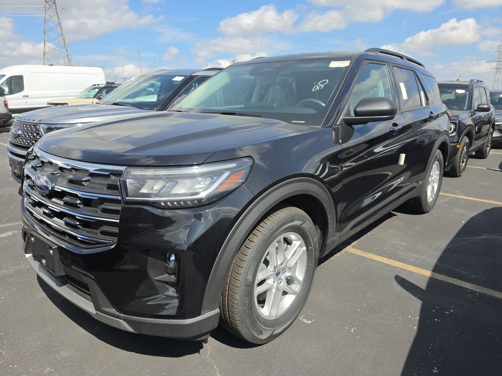 2026 Ford Explorer Active photo