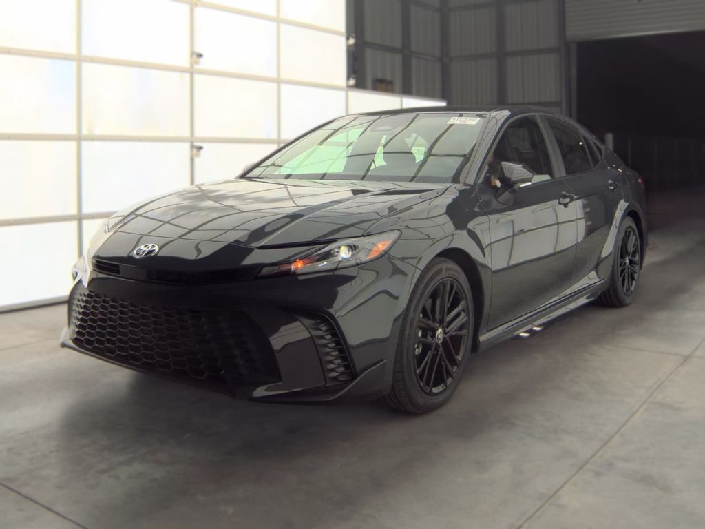 2026 Toyota Camry SE photo