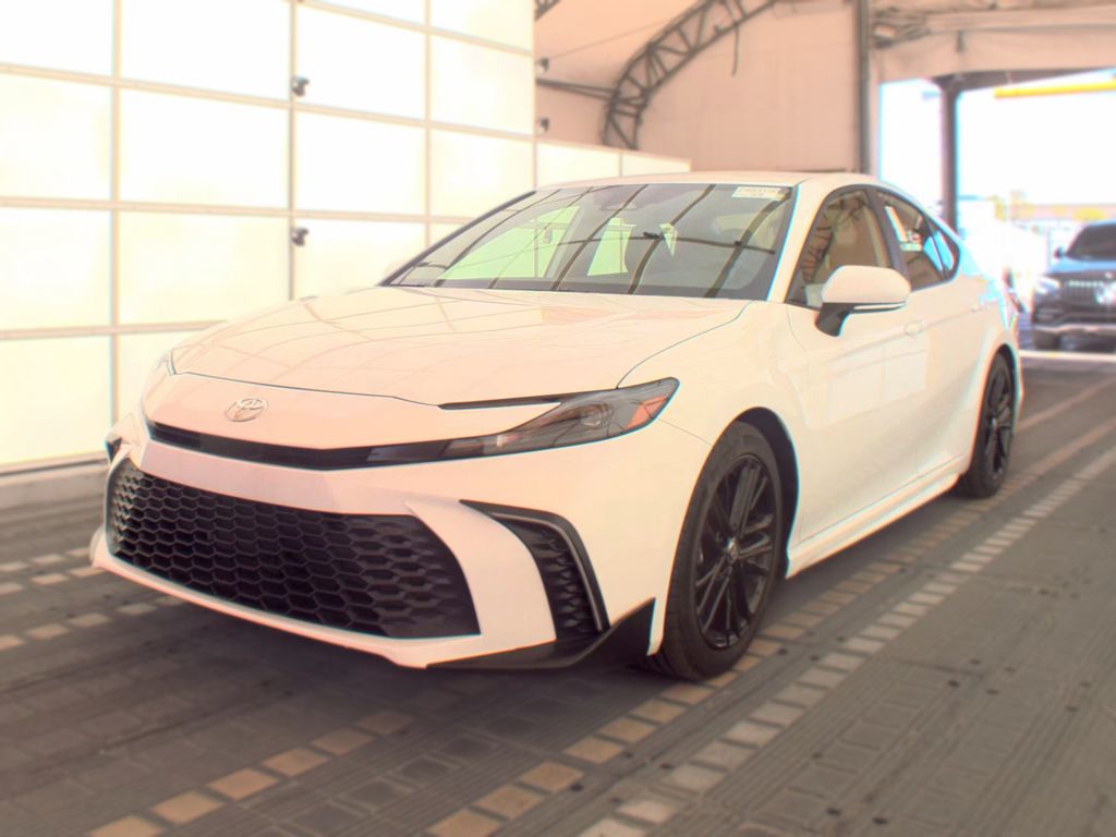 2026 Toyota Camry SE photo