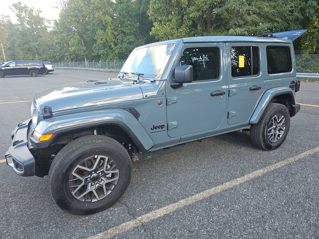 2026 Jeep Wrangler Sahara photo
