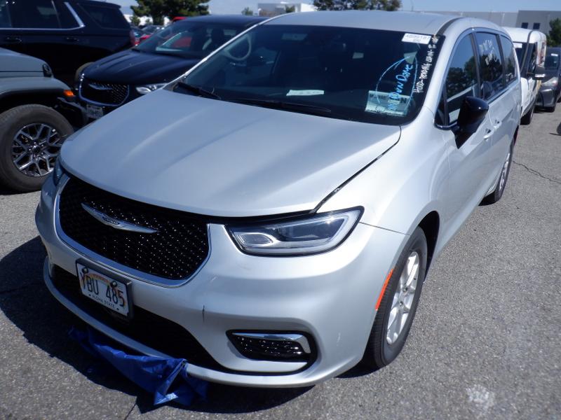 2026 Chrysler Pacifica Select photo