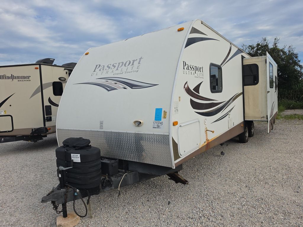 2013 Keystone Passport 2890RL photo