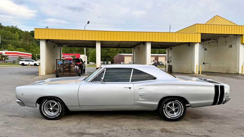 1968 Dodge Coronet photo