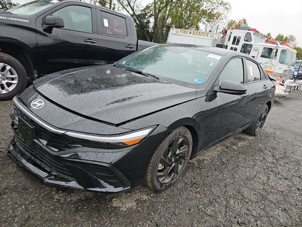 2026 Hyundai Elantra SEL Sport photo