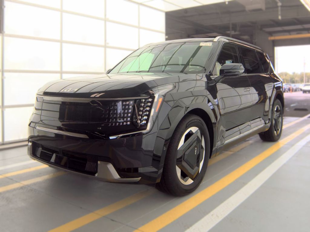 2026 Kia EV9 Land photo