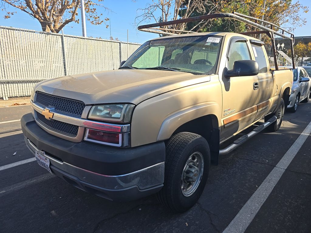 2004 Chevrolet 2500 SLV LS photo