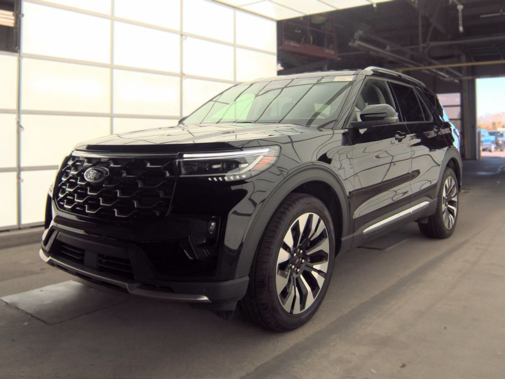 2026 Ford Explorer Platinum photo