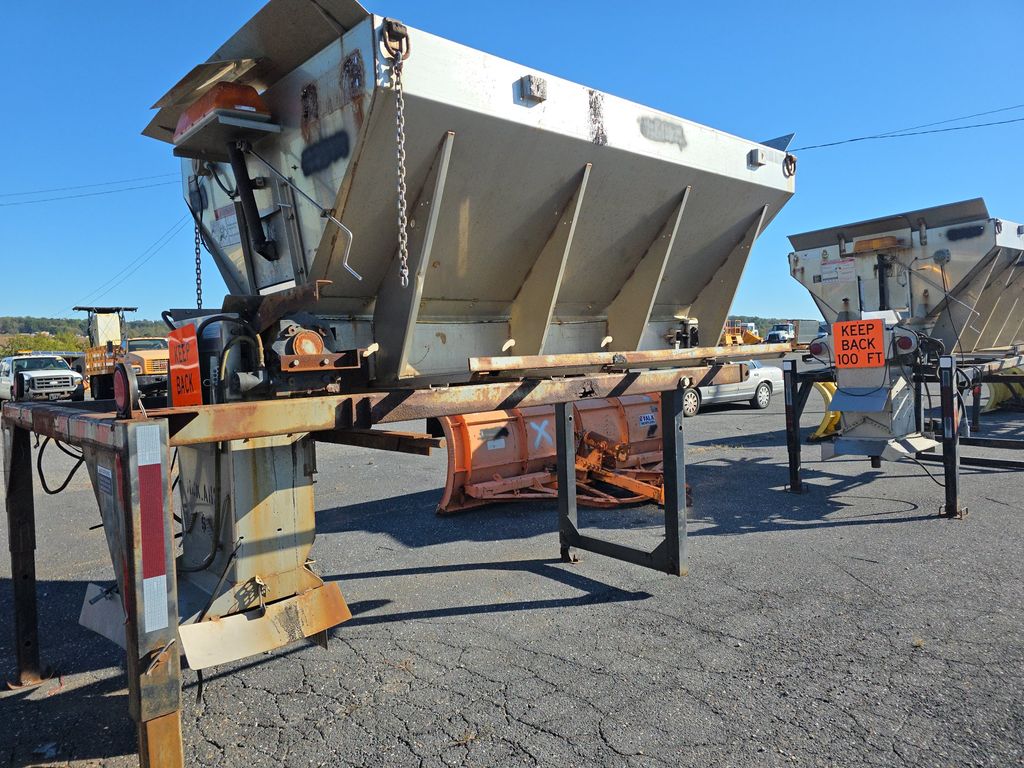 2005 Henderson FSH10VA05HYD Spreader photo