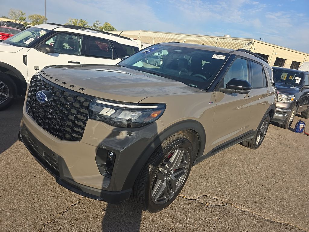 2026 Ford Explorer ST-Line photo