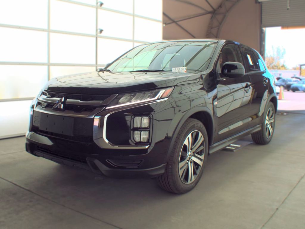 2026 Mitsubishi Outland SPT ES photo