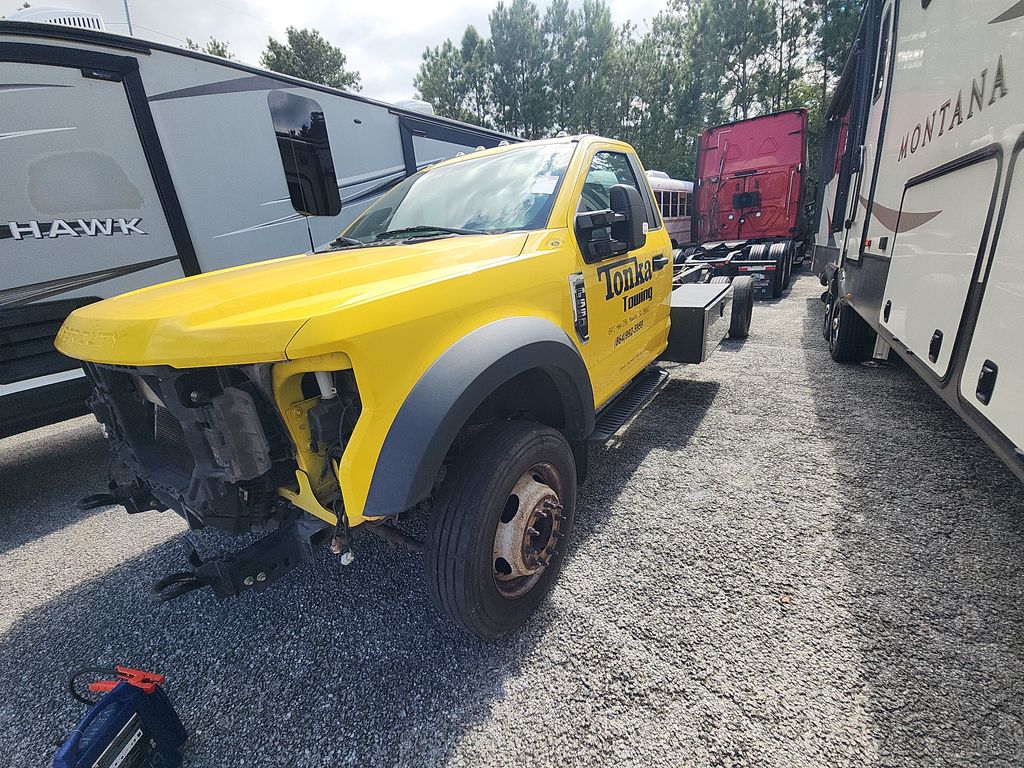 2022 Ford F-550 RG XL photo