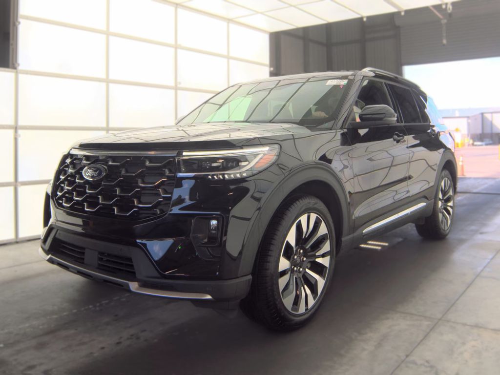 2026 Ford Explorer Platinum photo