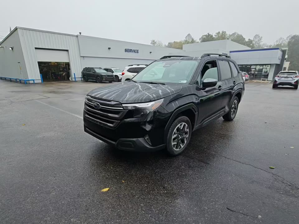 2026 Subaru Forester Premium photo