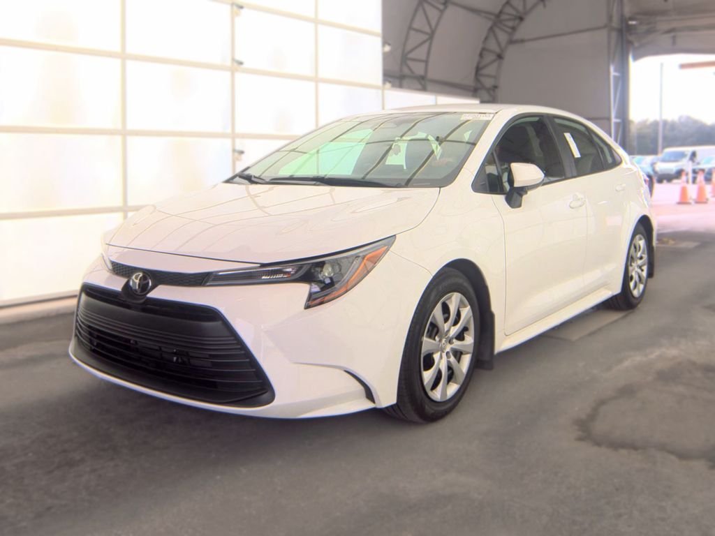 2026 Toyota Corolla LE photo