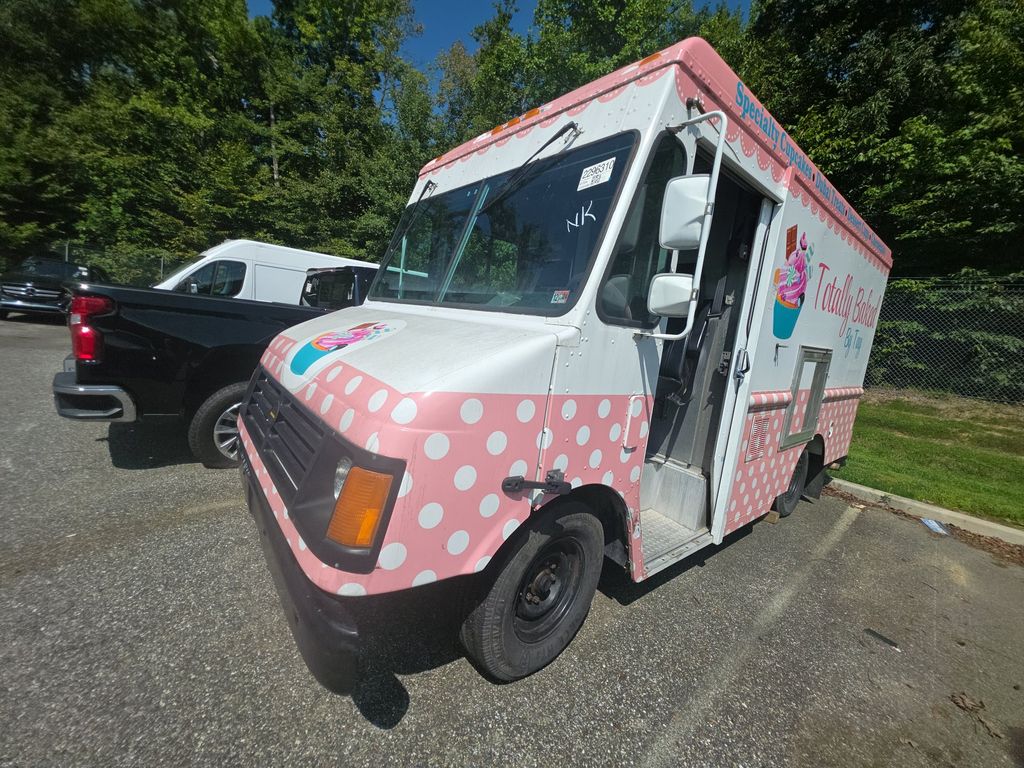2002 Workhorse P35 Base photo