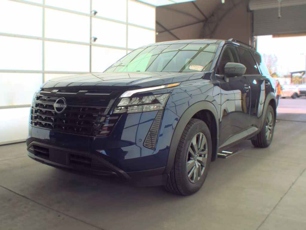 2026 Nissan Pathfinder SV photo