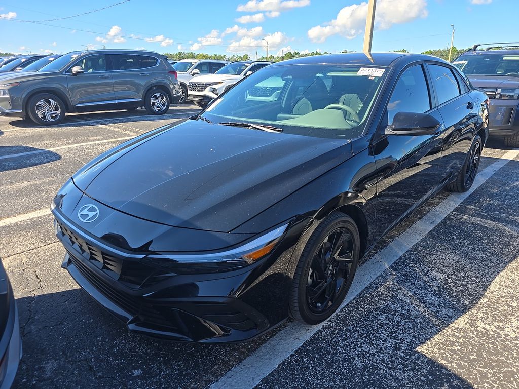 2026 Hyundai Elantra SEL Sport photo
