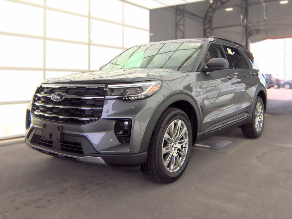 2026 Ford Explorer Active photo