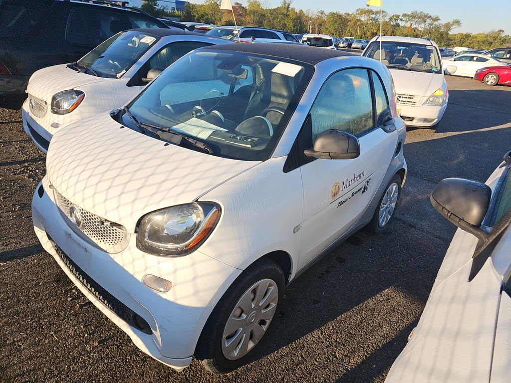 2017 smart Fortwo Pure photo