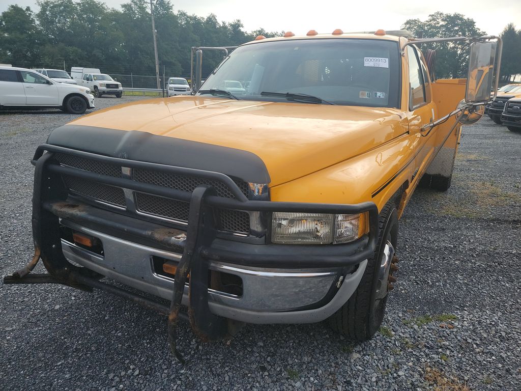 2001 Dodge RAM 3500 Base photo