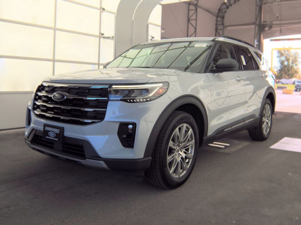 2026 Ford Explorer Active photo