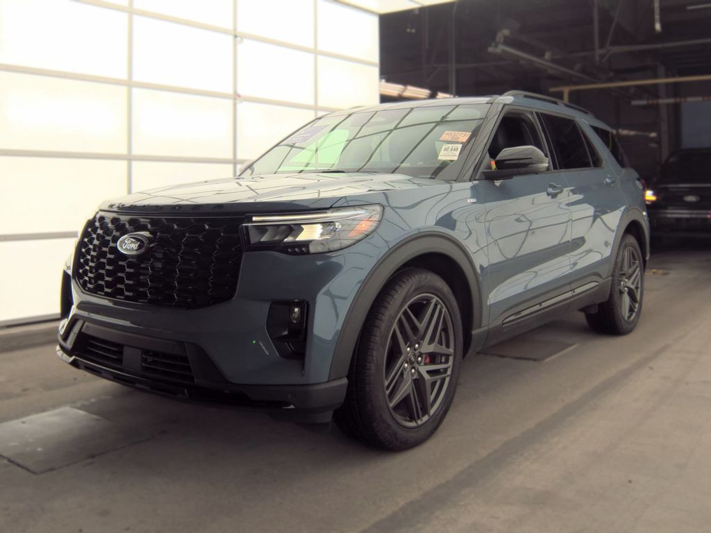 2026 Ford Explorer ST-Line photo