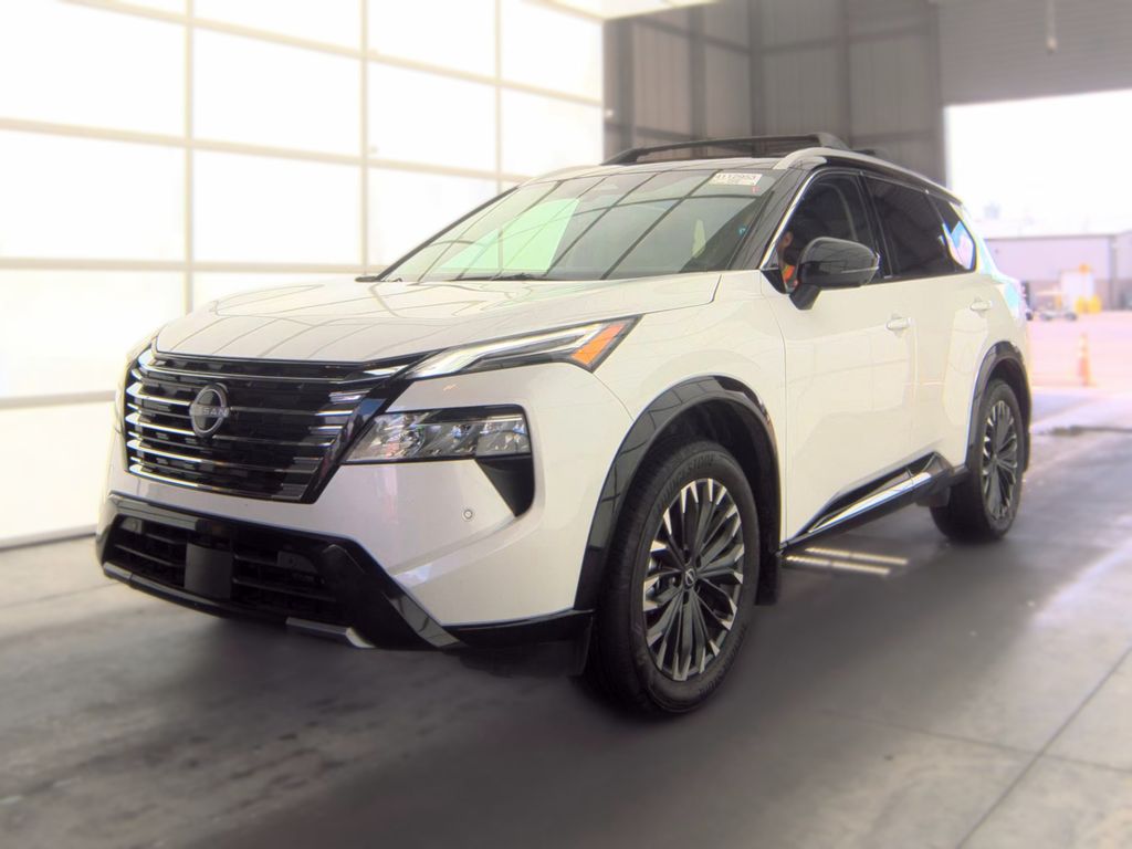 2026 Nissan Rogue Platinum photo