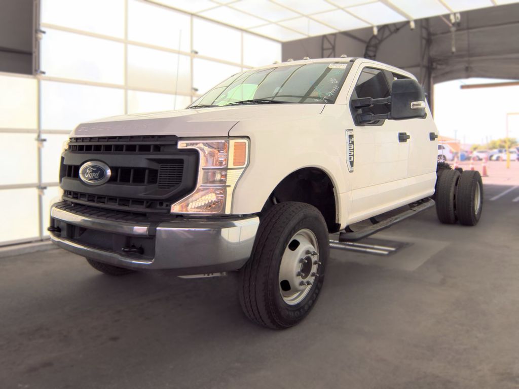 2020 Ford F-350 XL photo