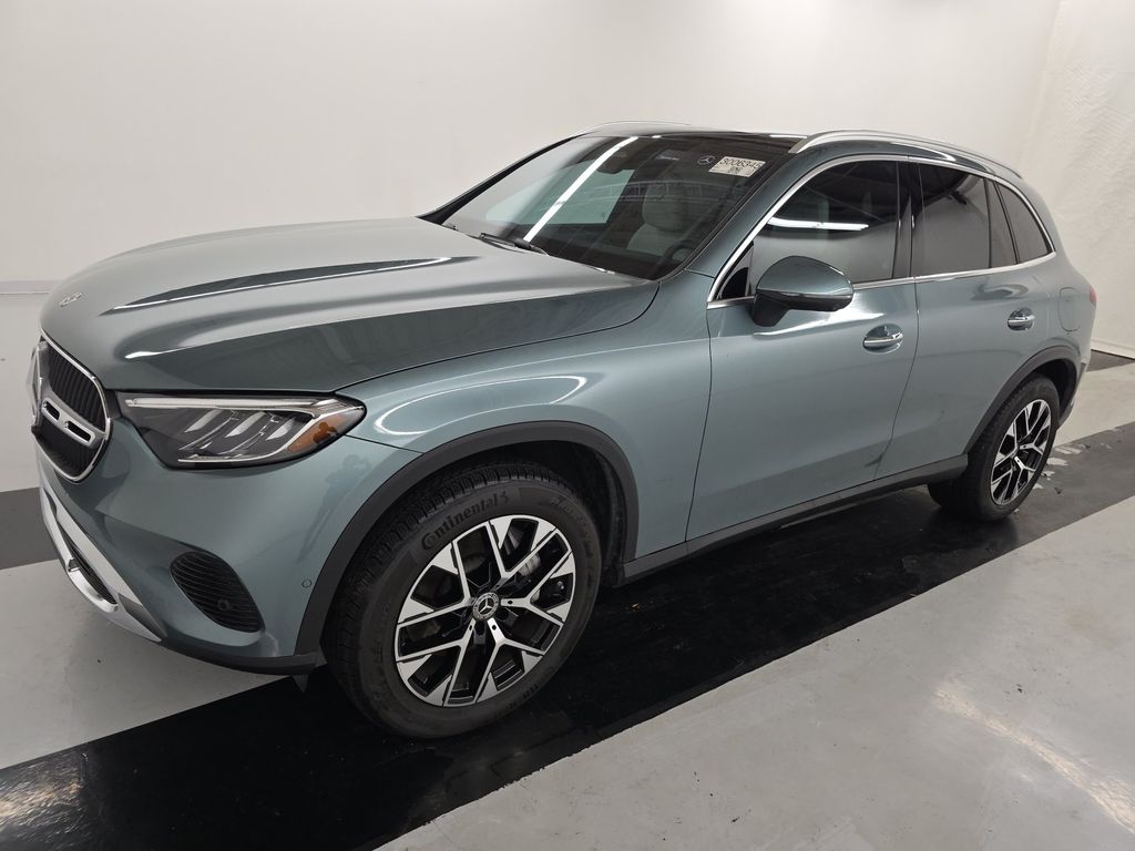 2026 Mercedes-Benz GLC350E4 GLC 350E photo