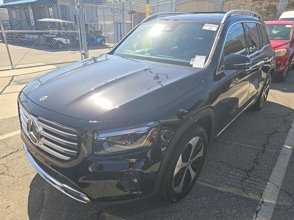 2026 Mercedes-Benz GLB250W GLB 250 photo