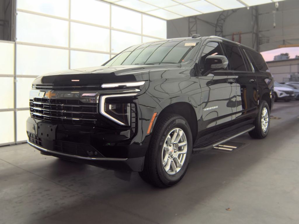 2026 Chevrolet Suburban LT photo
