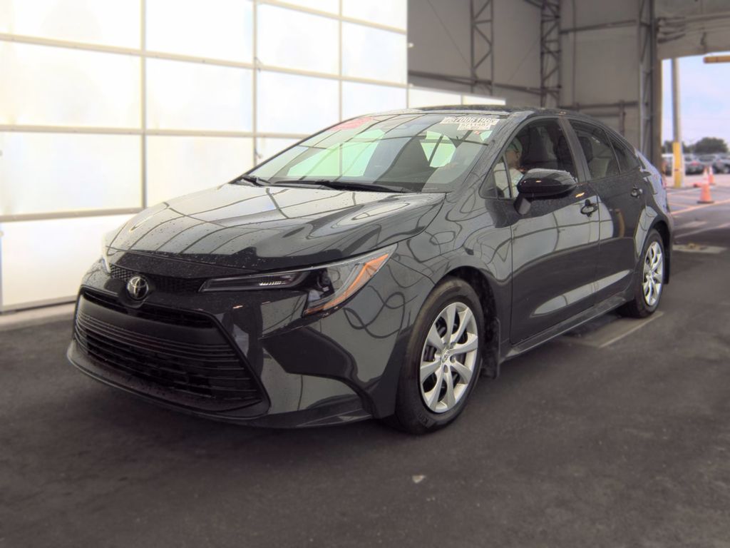 2026 Toyota Corolla LE photo