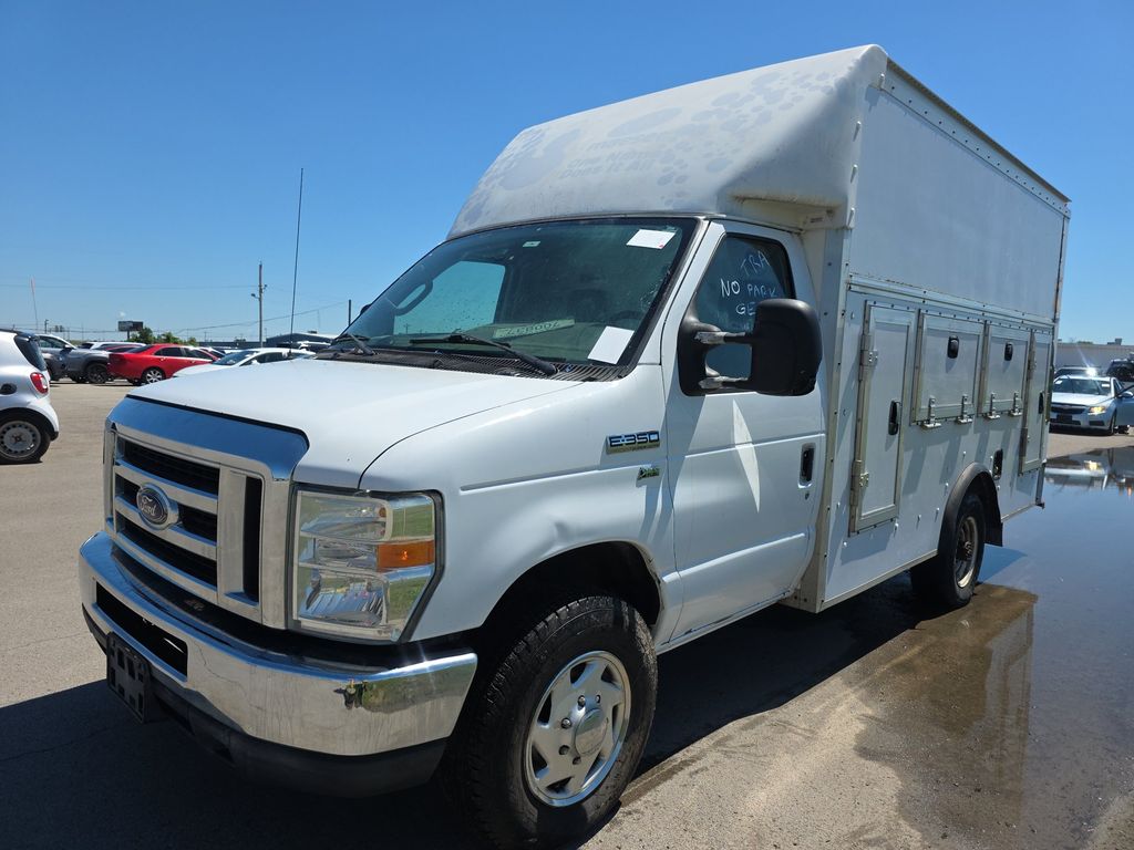 2015 Ford E-350 COM CUT photo