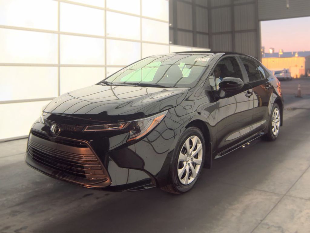 2026 Toyota Corolla LE photo
