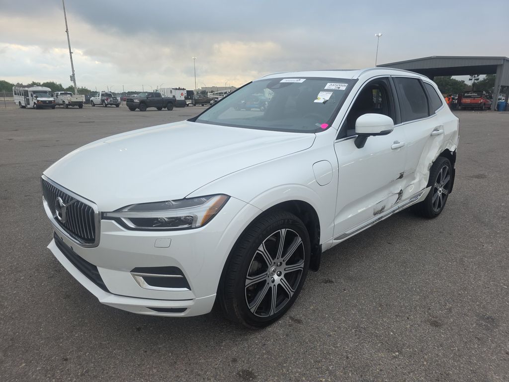 2020 Volvo XC60 Inscriptn photo
