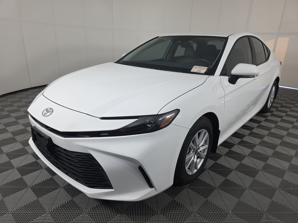 2026 Toyota Camry XLE photo
