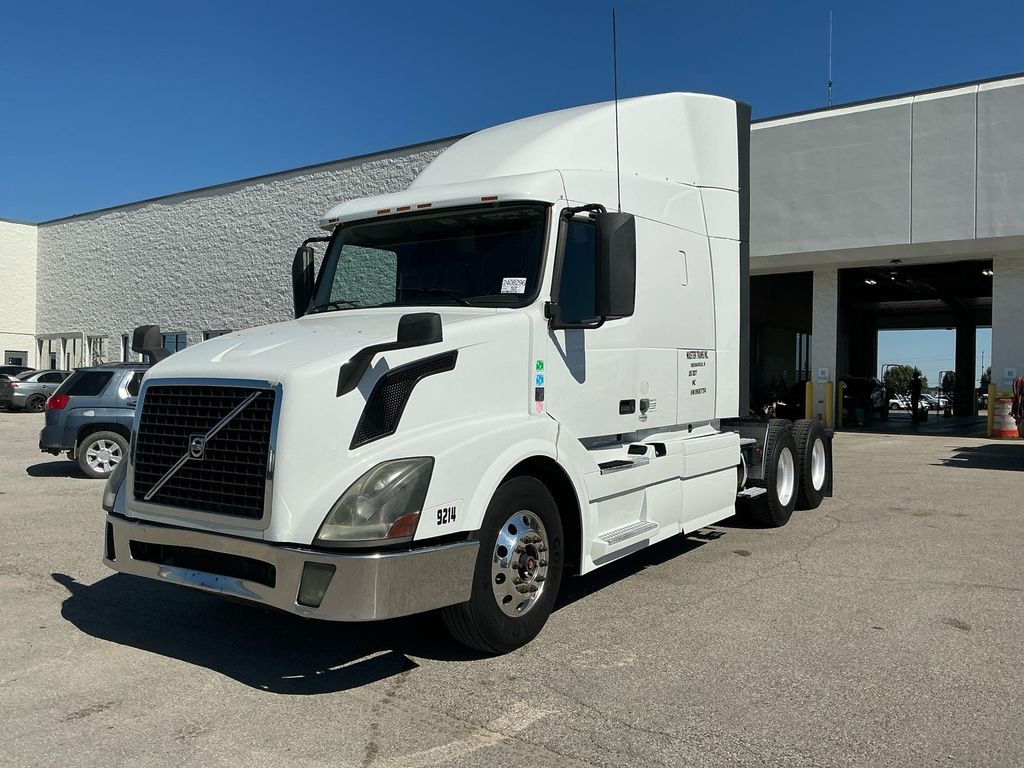 2014 Volvo VN photo