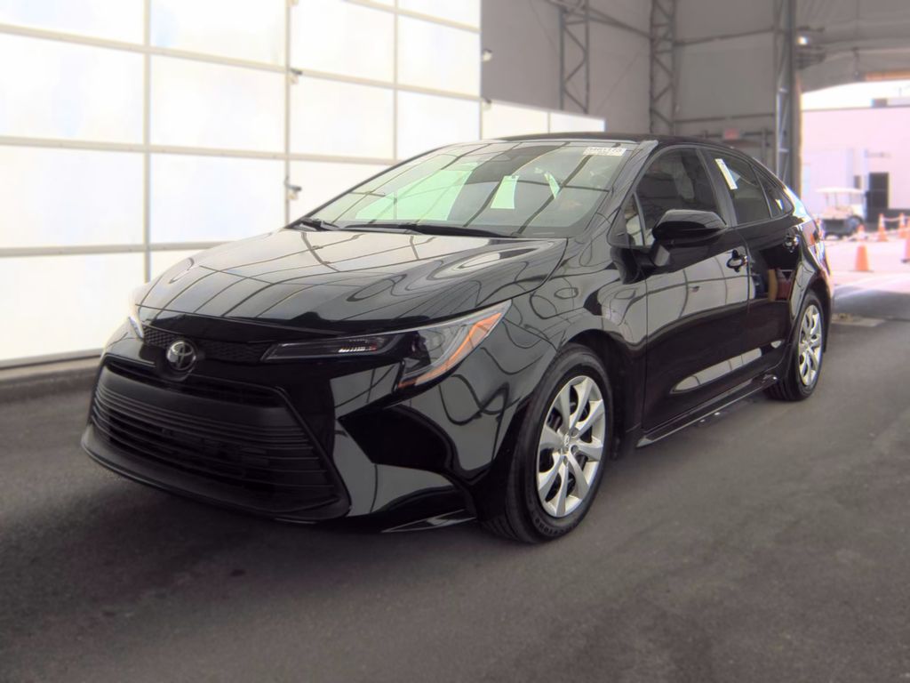 2026 Toyota Corolla LE photo
